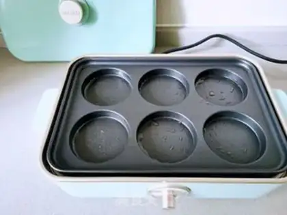Make Garlic vinegar and eggs step 1