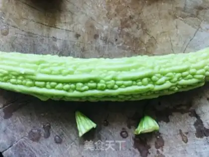 Make Scrambled cucumber bones step 0