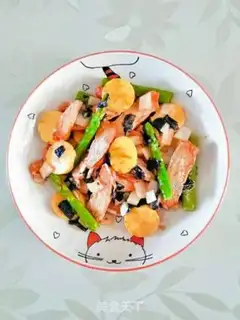 Make Chicken turquoise-colored salad step 5