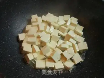 Make Tomato fried tofu step 3