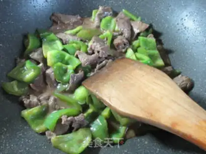 Make Pyramid beef step 13