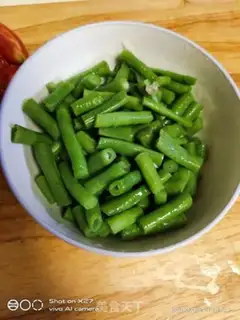 Make Holy fruit egg and bean bean salad step 2