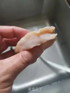 Make Garlic fans steam abalone step 1