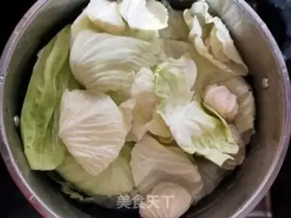 Make Pork and cabbage step 3