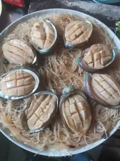 Make Garlic fans steam abalone step 16