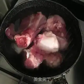 Make Chicken scrawl bone step 0