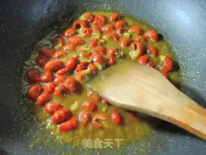 Make Curry lobster tail step 9