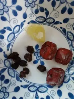 Make Red-tree guacamole step 1