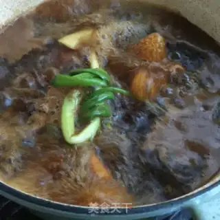 Make Black pepper beef noodles step 2