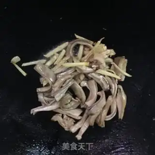 Make Celery fried pig belly step 3