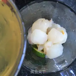 Make ♪ A green lemon honey water ♪ step 6