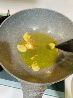Make Fried tape step 3