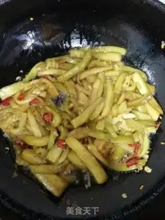 Make Garlic pasta step 3