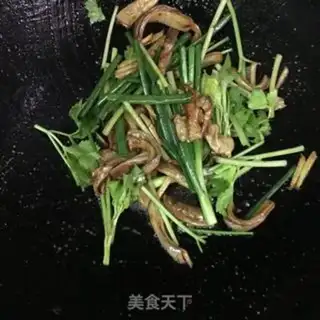 Make Celery fried pig belly step 6