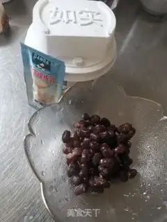 Make Sour milk and beans step 1