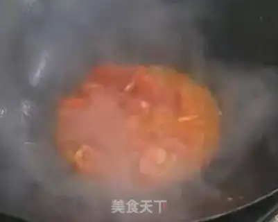 Make Tomato fried eggs step 3