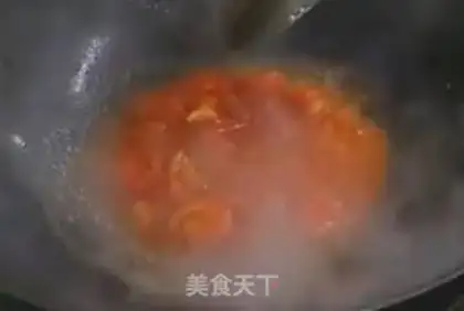 Make Tomato fried eggs step 4