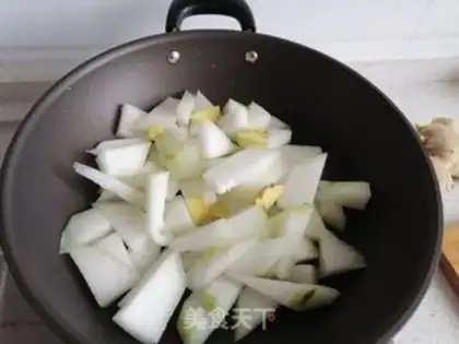 Make Poonmelon sea soup step 3