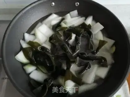 Make Poonmelon sea soup step 5