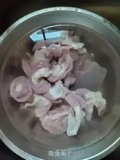 Make Pork liver and intestines step 0