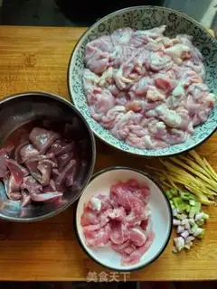 Make Pork liver and intestines step 1