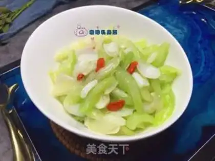 Make Celery makes lilies step 8