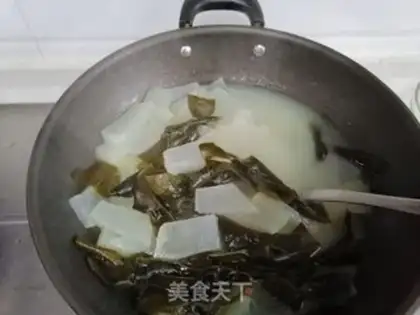 Make Poonmelon sea soup step 6