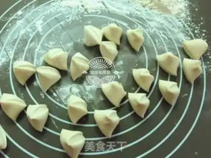 Make cucumber shrimp dumplings step 14