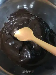 Make Chocolate mousse cake step 20