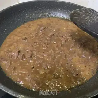 Make Black pepper beef noodles step 24