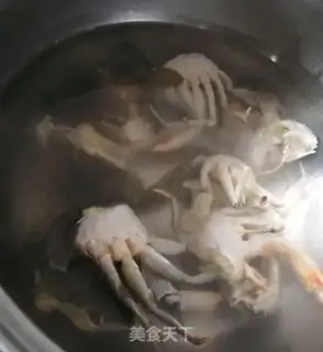 Make Crab melon soup step 2
