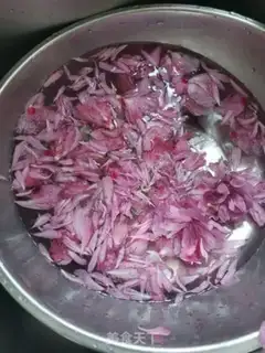 Make The raisins step 1