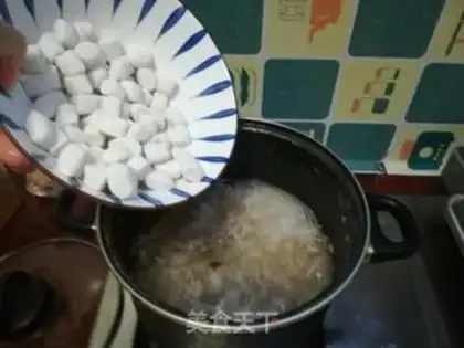Make Seafood round step 5
