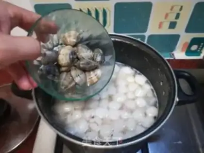 Make Seafood round step 8