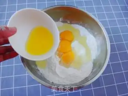 Make Egg noodles step 1