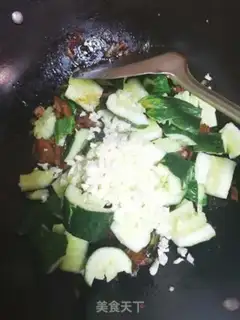 Make Pighead cucumber step 6