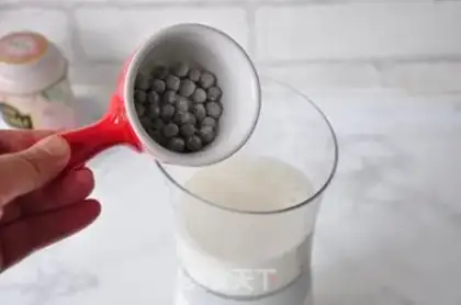 Make Pumpkin milk tea step 4