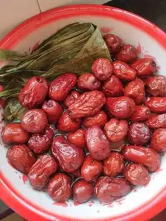 Make Red dates step 1