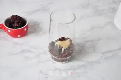 Make Black sugar, red bean milk step 6