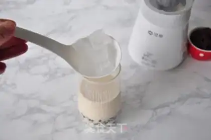 Make Black sugar, red bean milk step 9