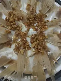 Make Garlic salsa step 5