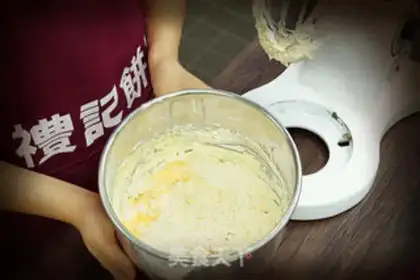 Make Egg roll practice step 4