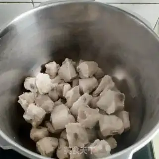 Make Pork bouquet soup step 2
