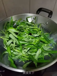 Make Shrimp skin and emptiness step 4