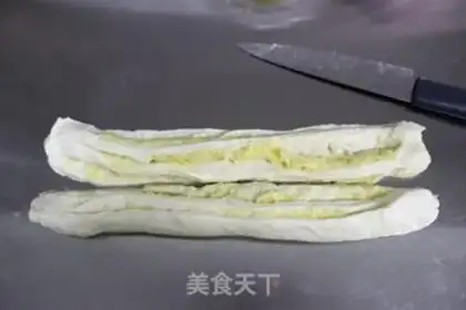 Make Garlic hand tore bread step 11