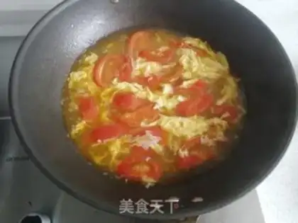 Make Tomato egg soup step 6