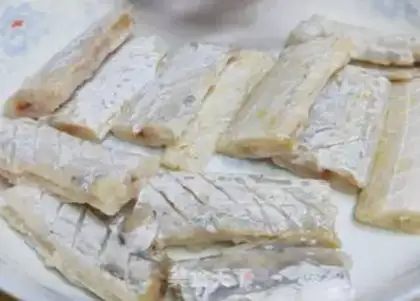 Make Jell-O fish step 1