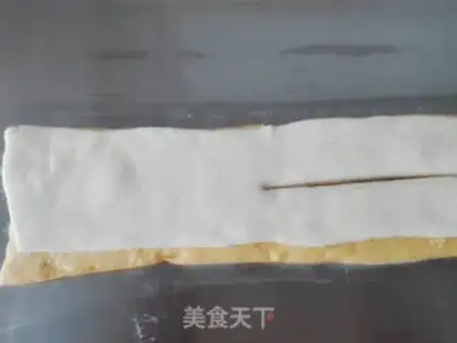 Make Pumpkin double-coloured coconut roll step 3