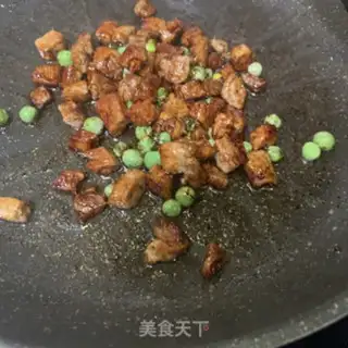 Make Black pepper pork platter step 8