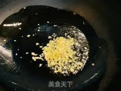 Make Pyramid meat and fresh eggs step 5